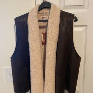 ARIZONA SHERPA VEST